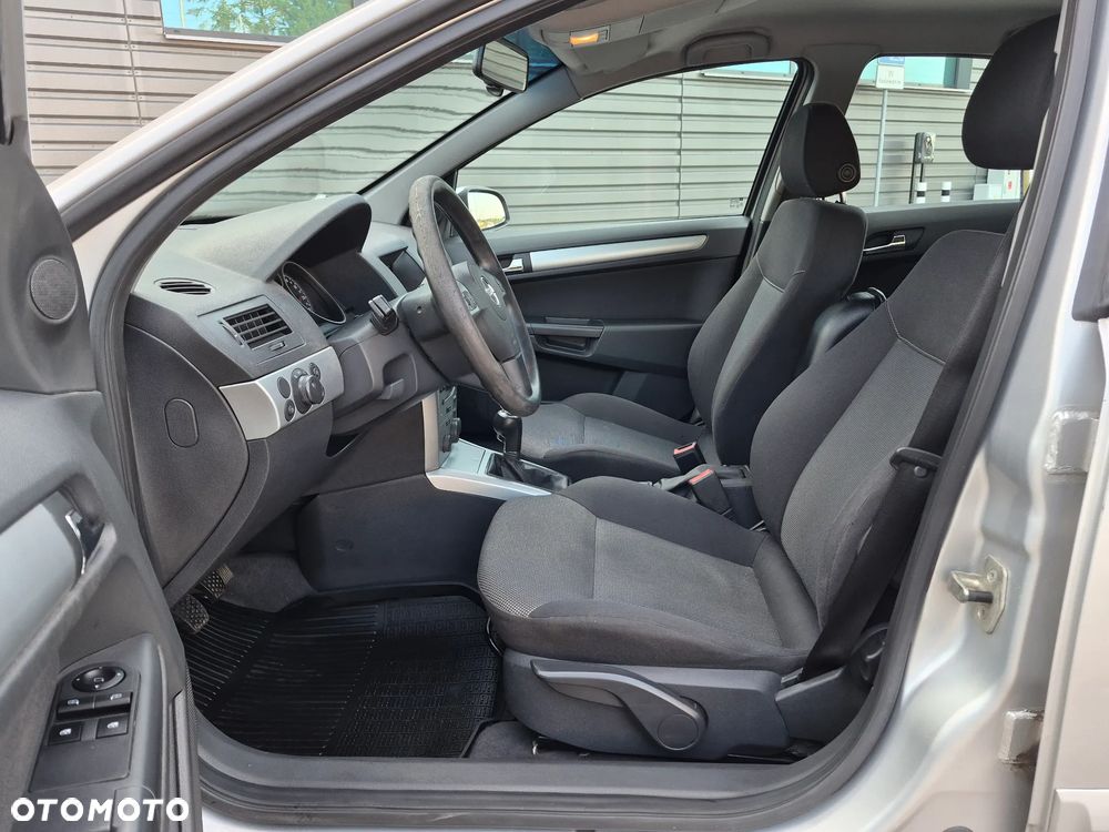 Opel Astra 1.6 Essentia EU5 - 14