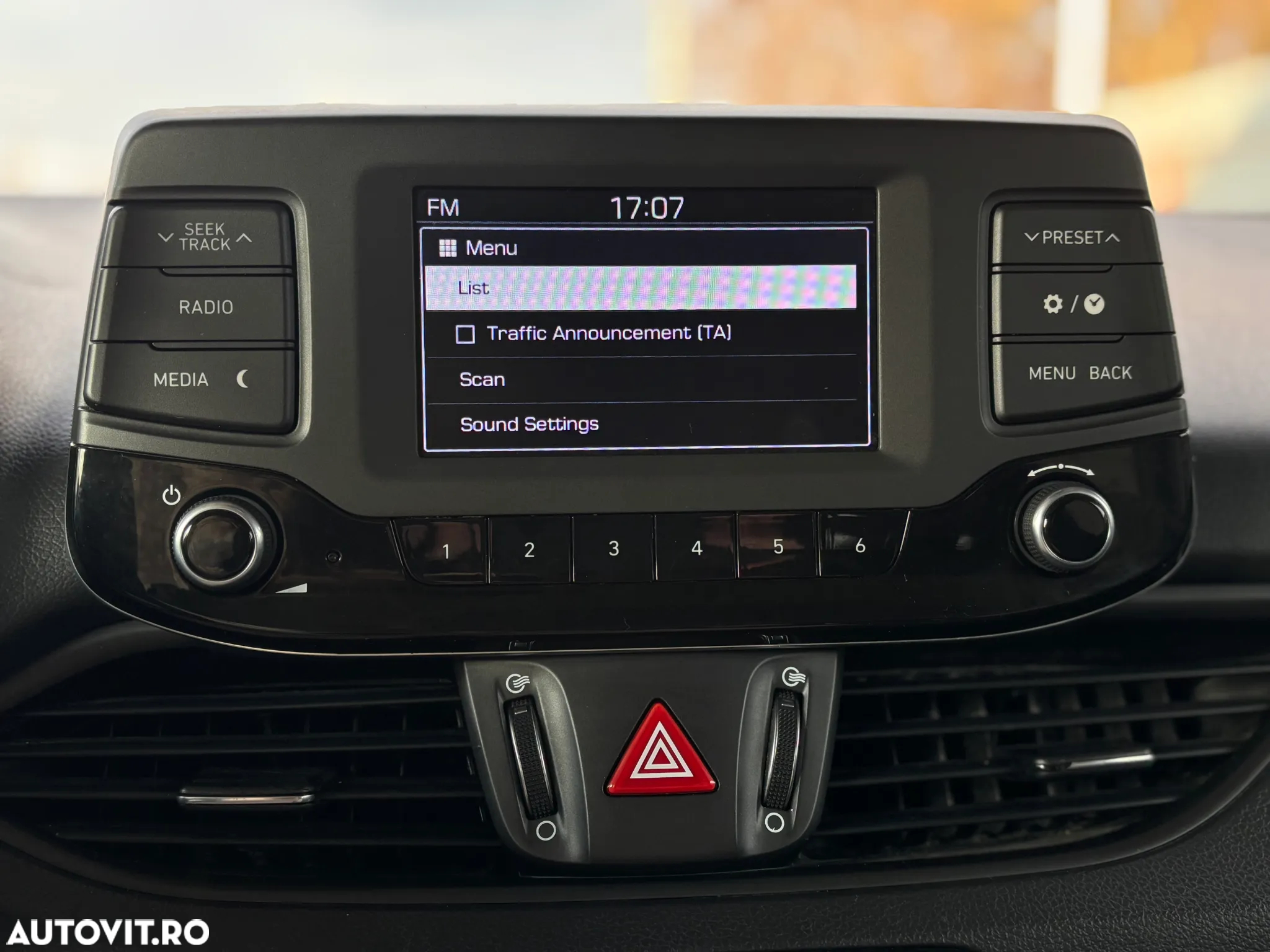 Hyundai i30 - 32