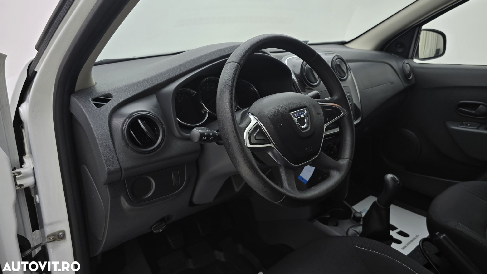 Dacia Logan - 13