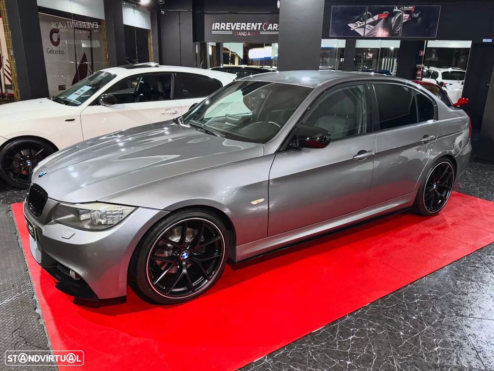 BMW 320 d - 1