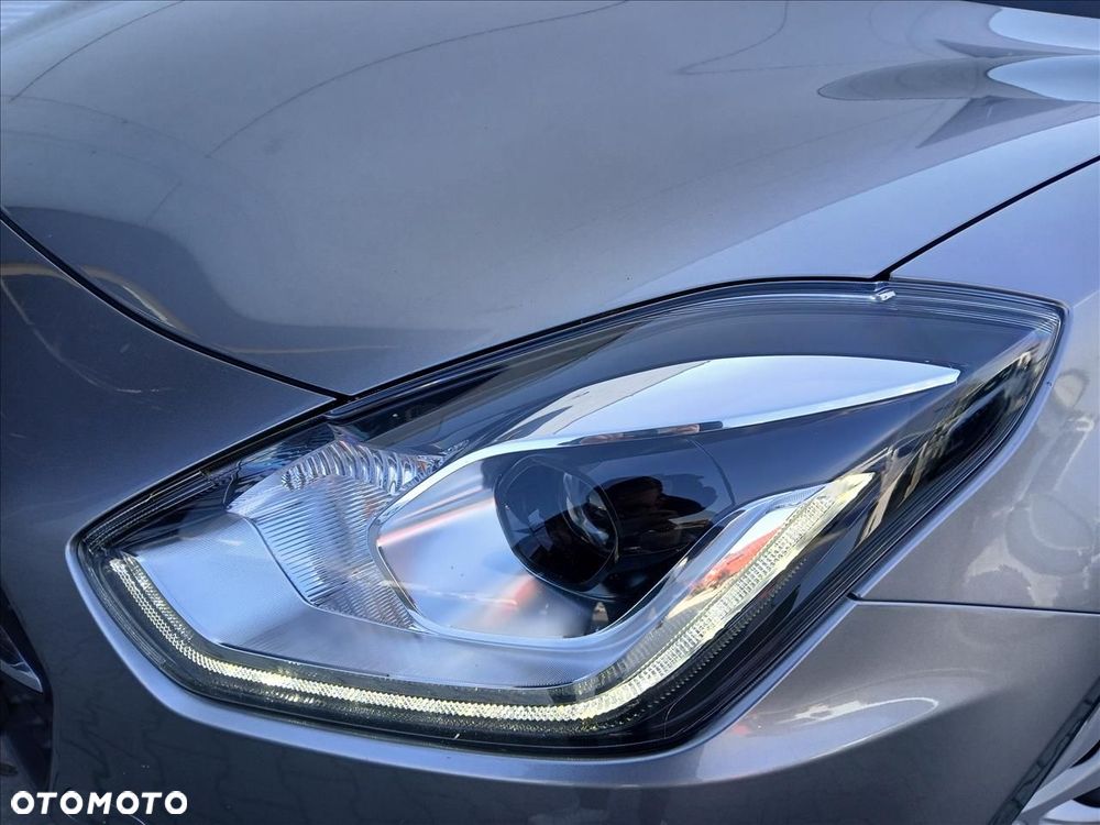 Suzuki Swift 1.2 Dualjet SHVS Premium CVT - 19