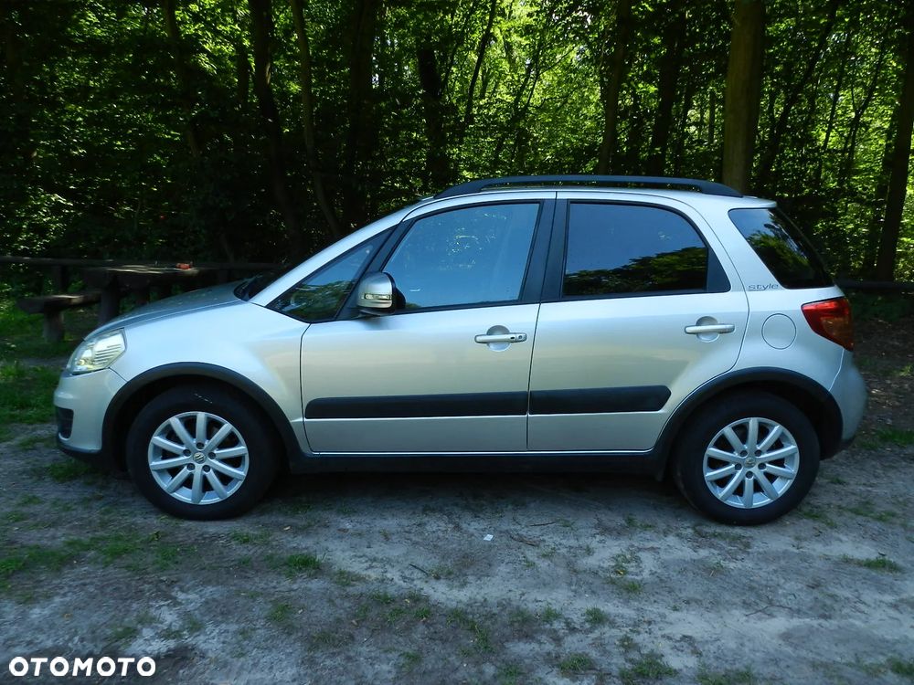 Suzuki SX4 Classic 1.6 VVT 4x2 Style - 9