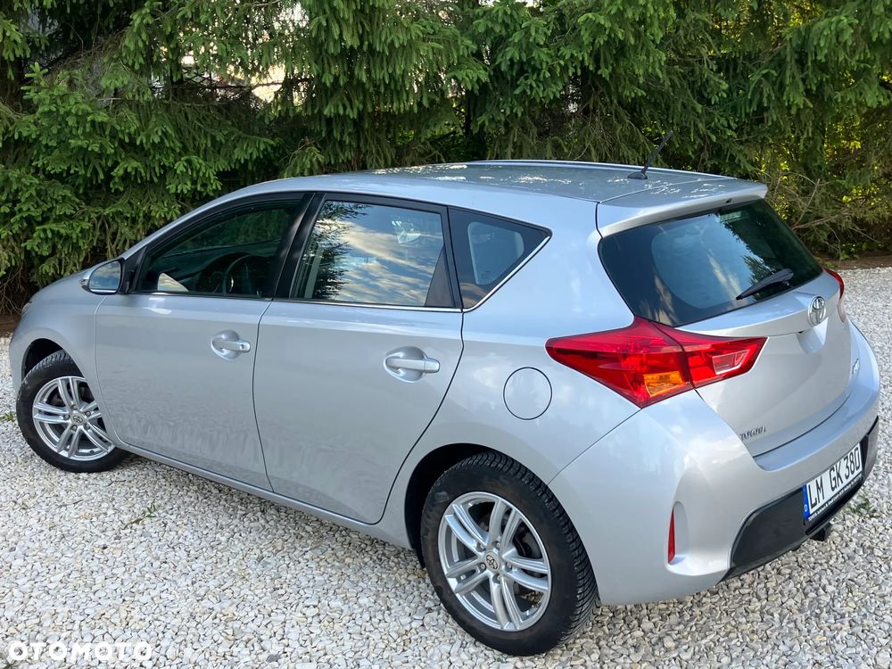 Toyota Auris 1.6 Prestige - 7