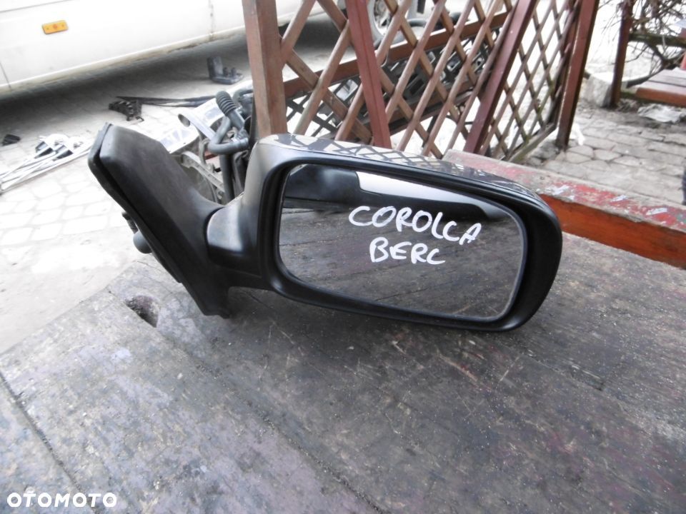 Lusterko TOYOTA COROLLA E12 5 PIN EUROPA - 1