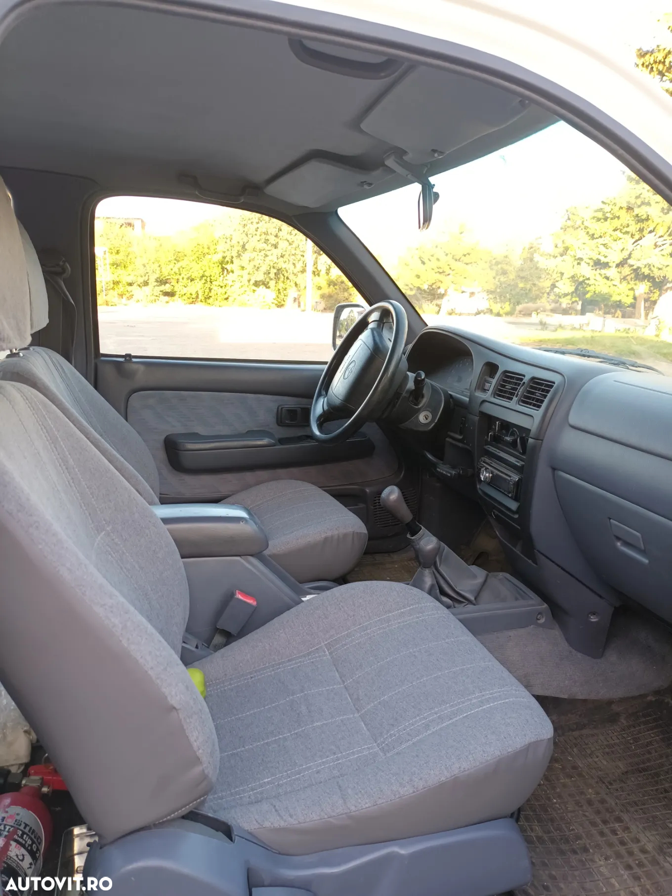 Toyota Hilux - 3