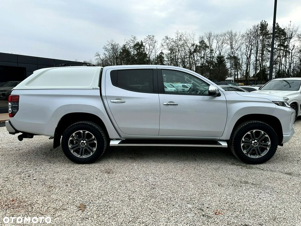 Mitsubishi L200 2.2 d DC Instyle Plus - 8
