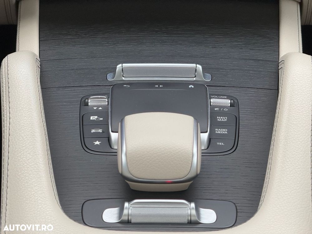 Mercedes-Benz GLE - 11