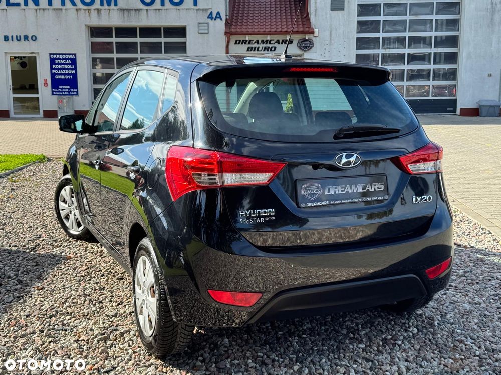Hyundai ix20 - 12