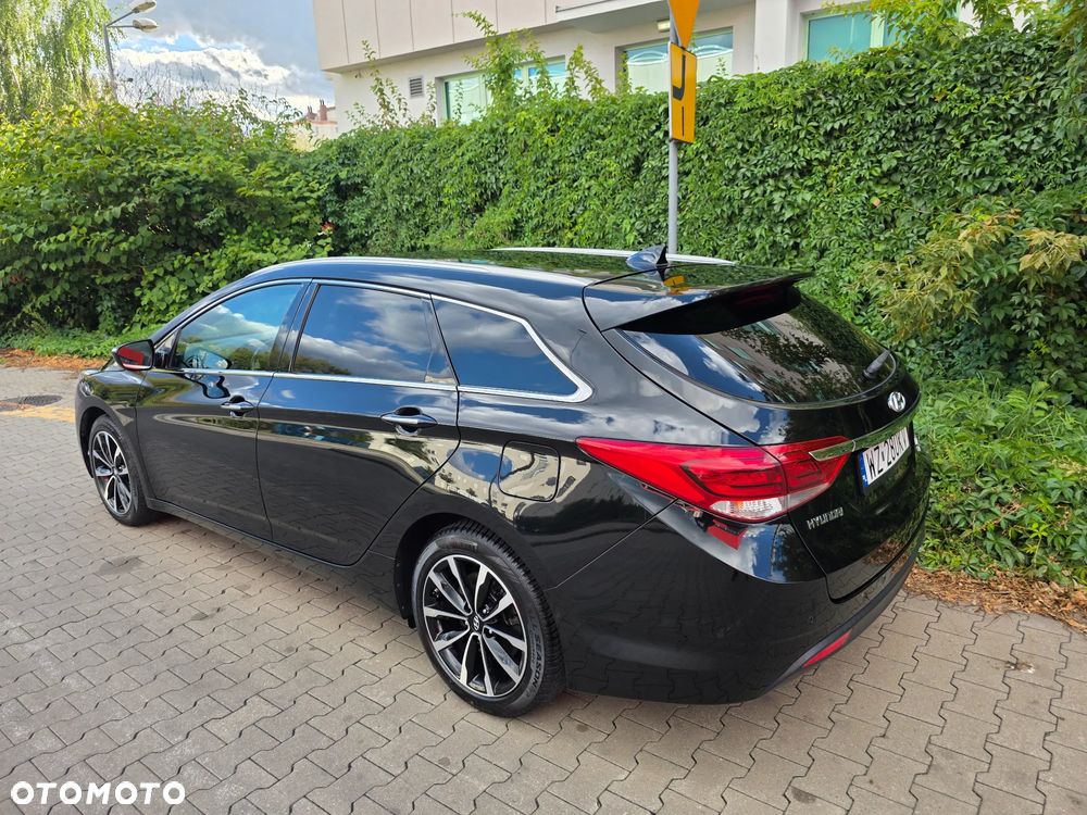 Hyundai i40 Kombi 1.7 CRDi DCT Style - 8