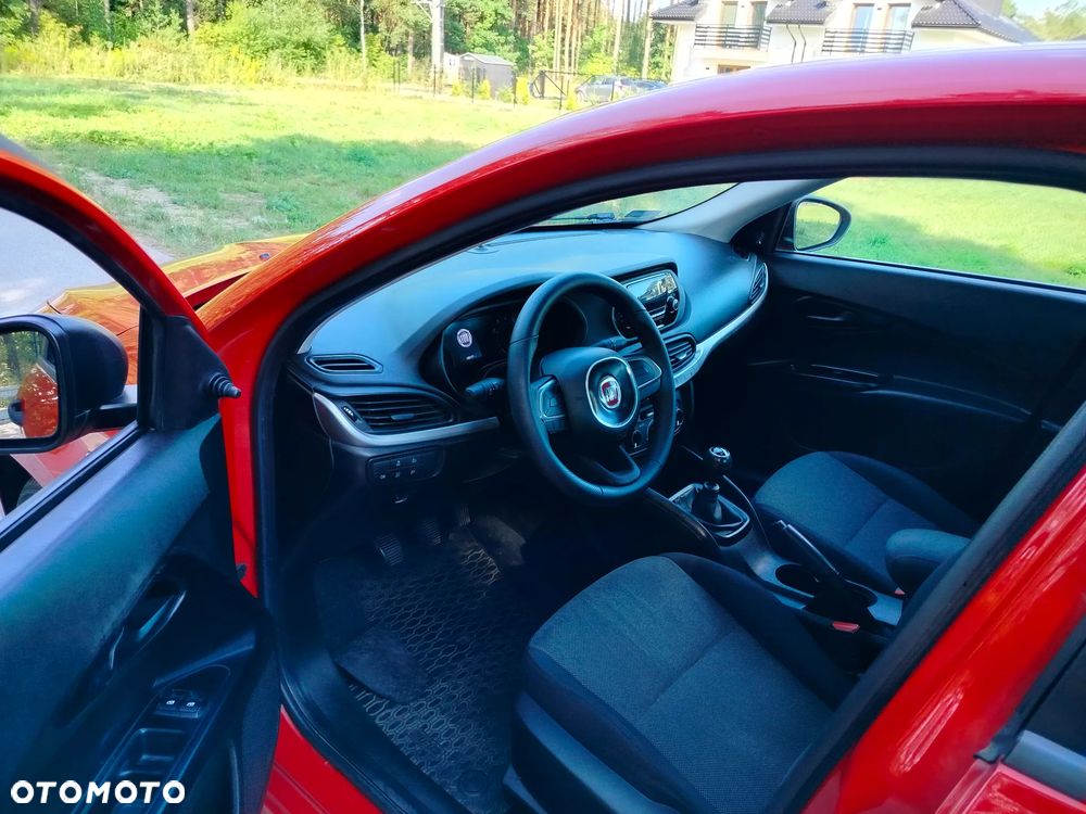 Fiat Tipo 1.4 16V Easy - 22