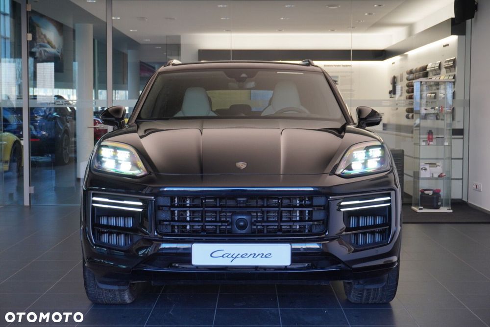 Porsche Cayenne - 5