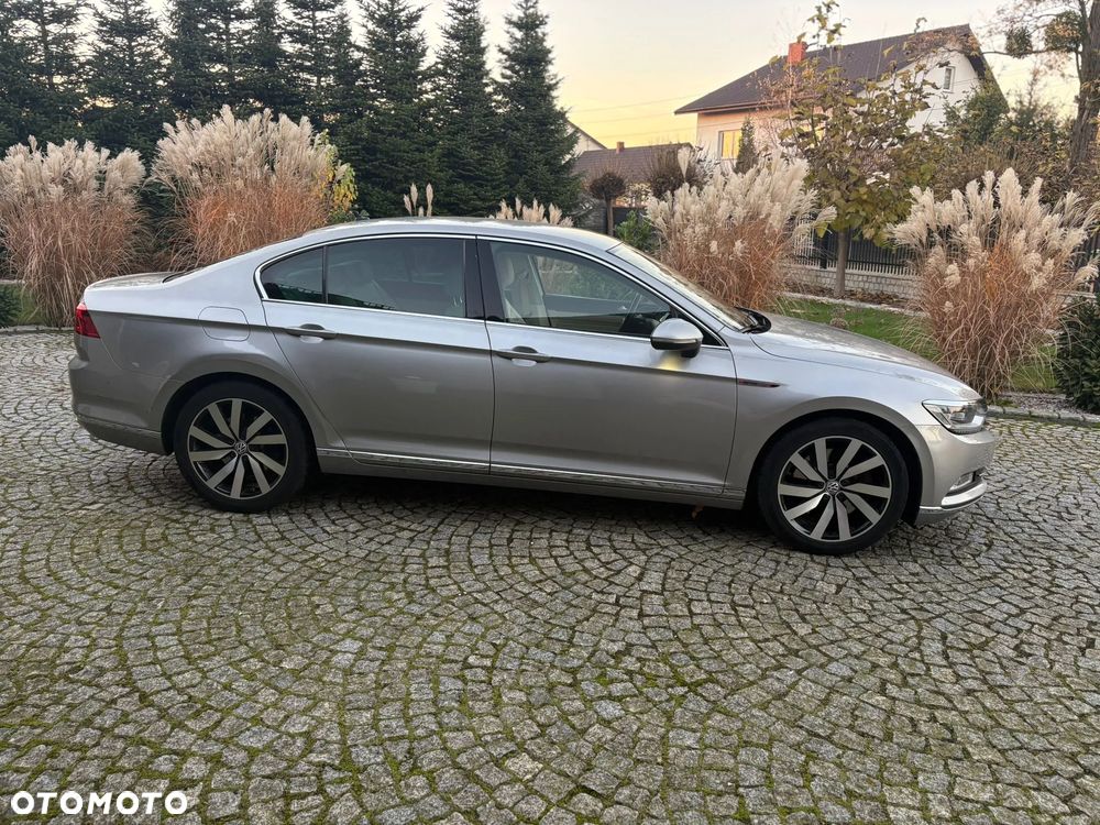 Volkswagen Passat 2.0 TDI Bi-Turbo BMT 4Mot Highline DSG - 13