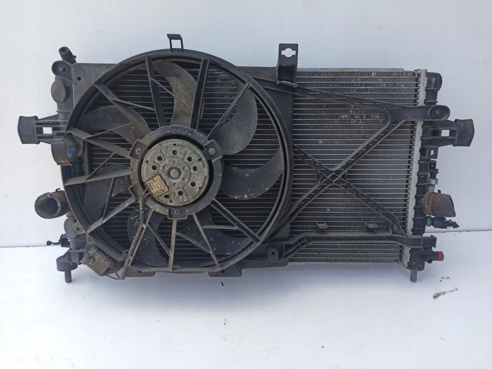 Komplet chłodnic wentylator OPEL ASTRA III H LIFT 1.6B 1.8B 16V - 1