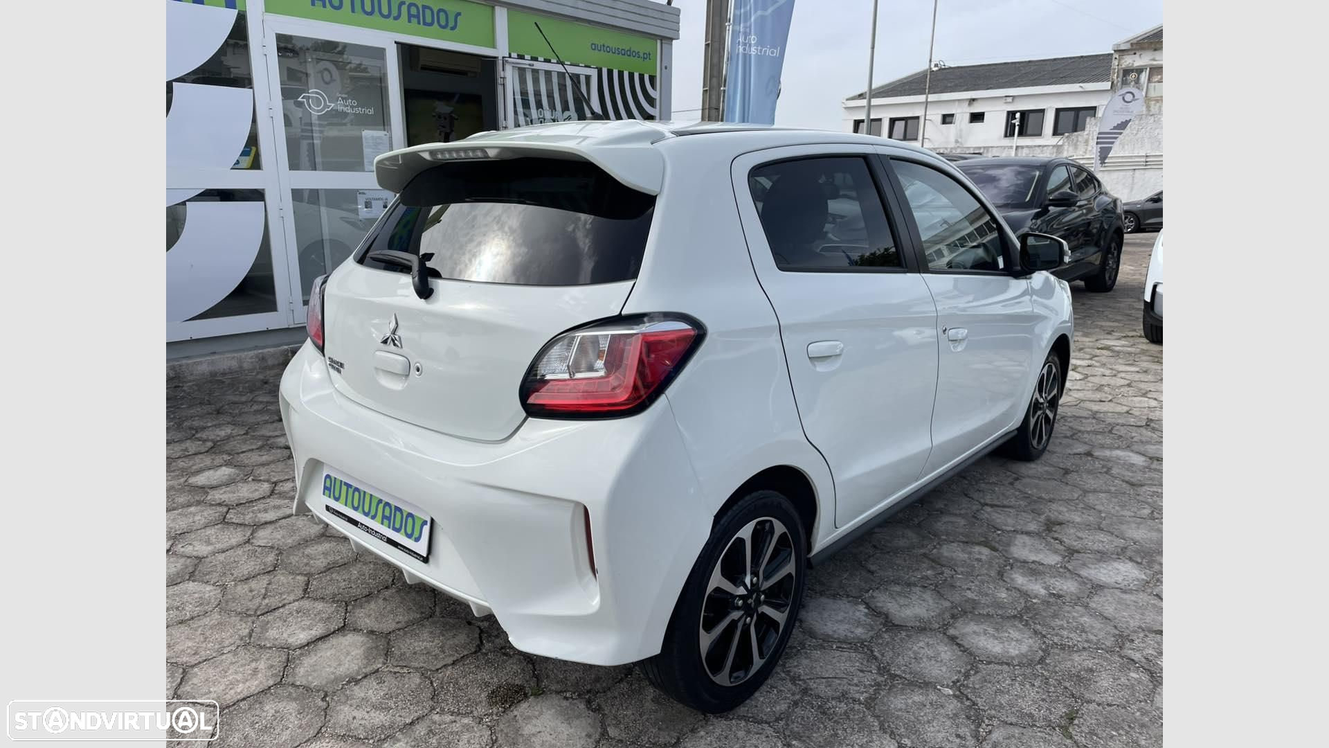 Mitsubishi Space Star 1.2 Intense - 2