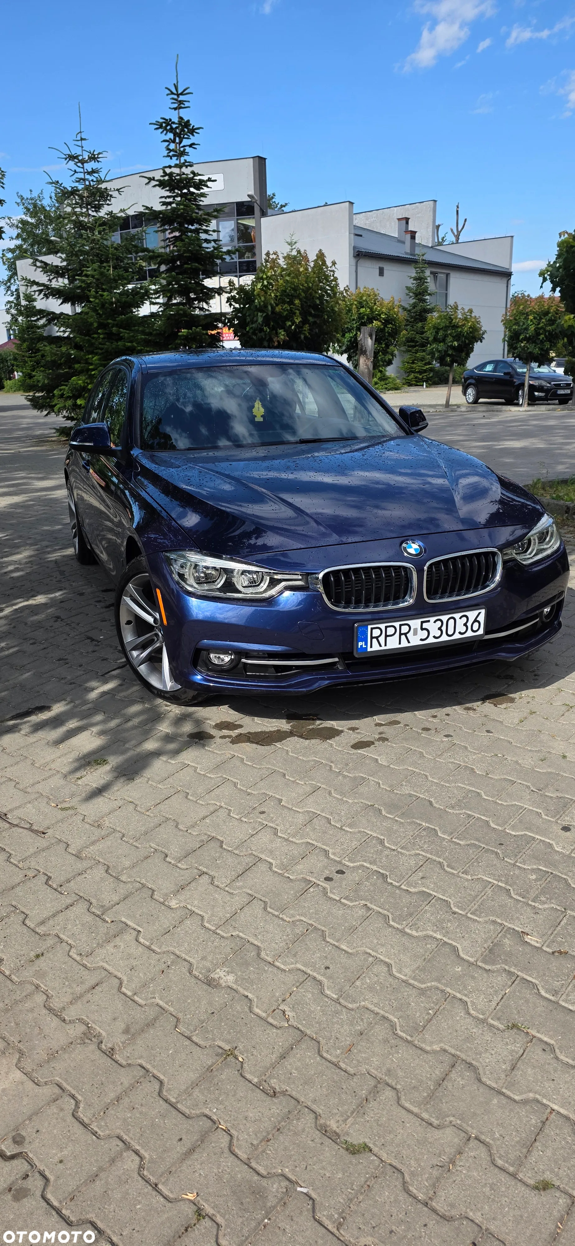 BMW Seria 3 330i Touring Sport Line - 8