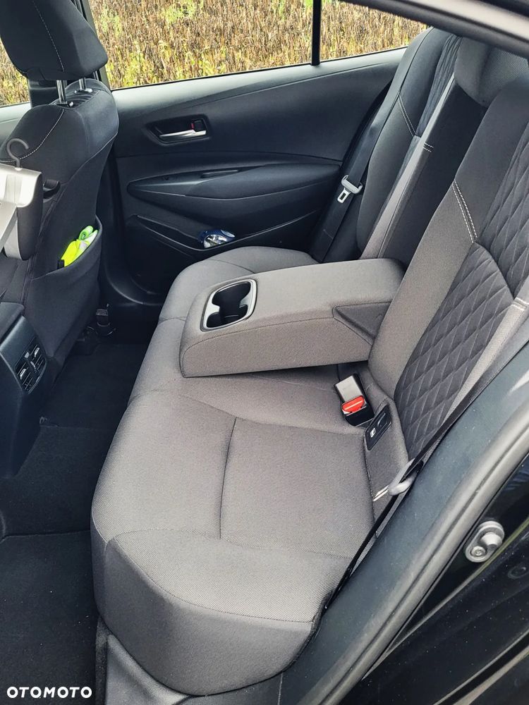 Toyota Corolla 1.6 Comfort - 13