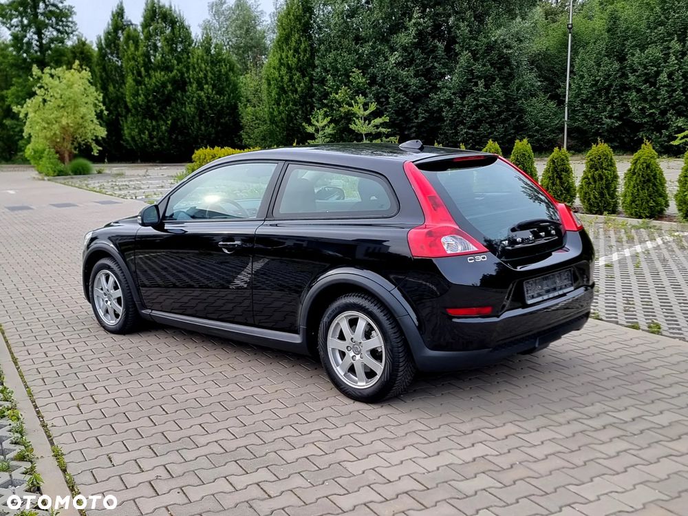 Volvo C30 2.0 Momentum Euro5 - 18