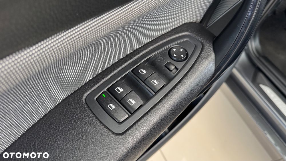 BMW Seria 1 116d EfficientDynamics - 20