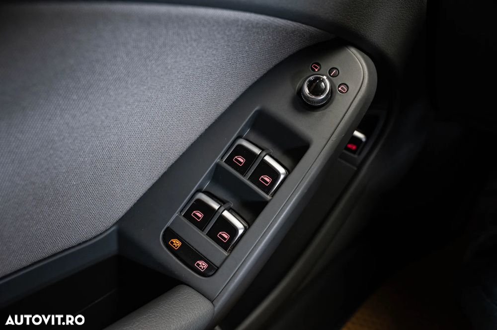 Audi A4 2.0 TDI DPF clean multitronic S line Sportpaket - 27