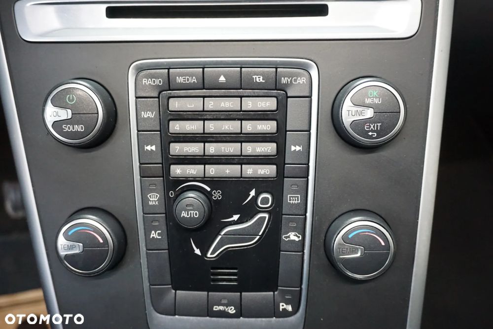 Volvo XC 60 DRIVe Kinetic - 30