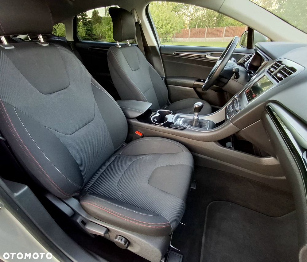 Ford Mondeo 2.0 EcoBlue ST-Line - 21