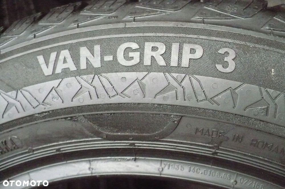 SEMPERIT Van Grip 3 195/60R16C 7,3mm 2022 - 4