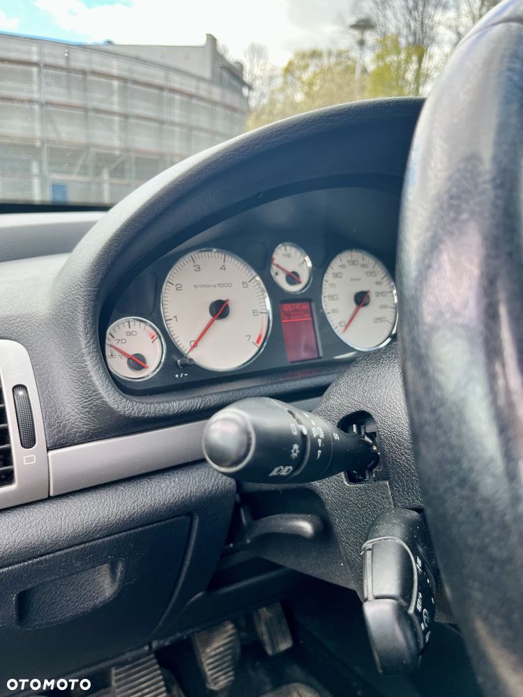 Peugeot 407 1.8 Presence - 26