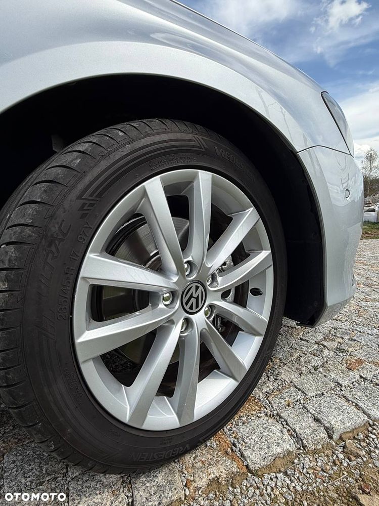 Volkswagen Passat 2.0 TDI DSG BlueMotion Technology Comfortline - 9