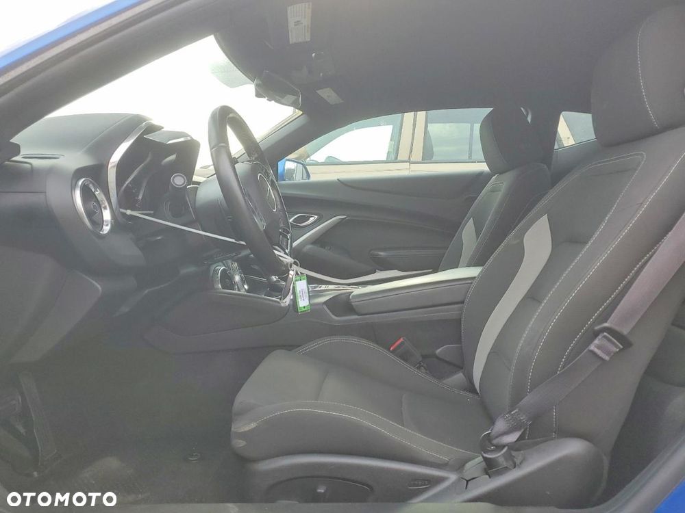 Chevrolet Camaro - 8