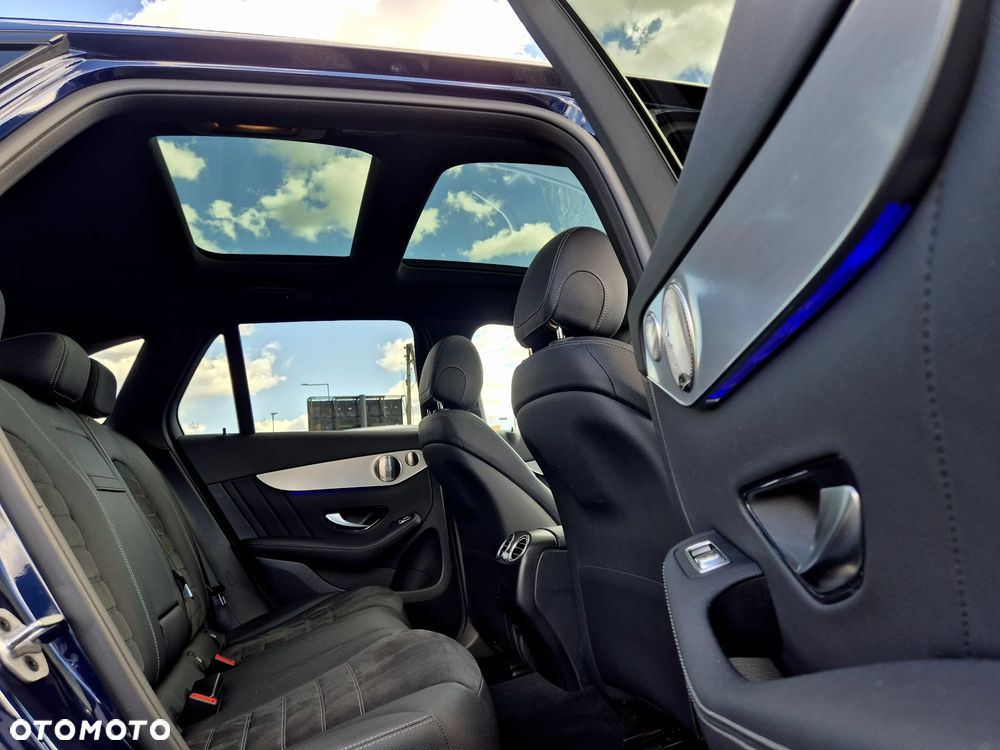 Mercedes-Benz GLC - 9