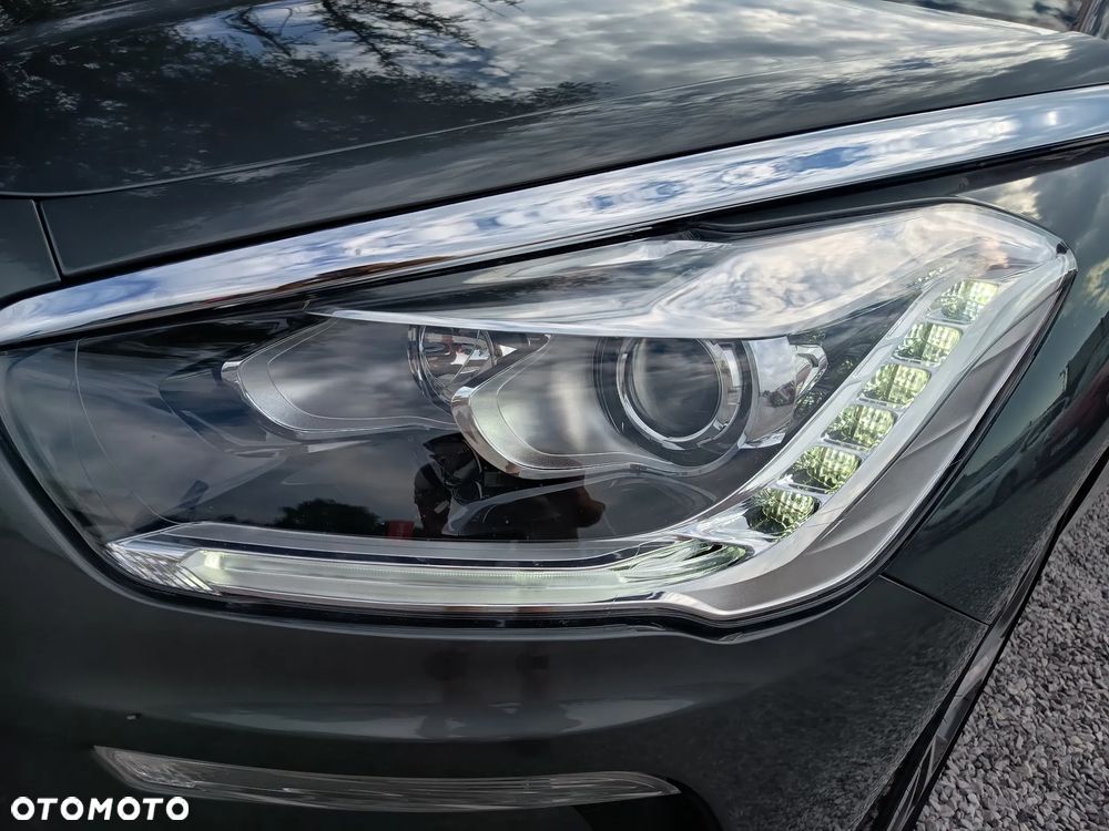 Citroën DS5 HDi 165 SoChic - 8