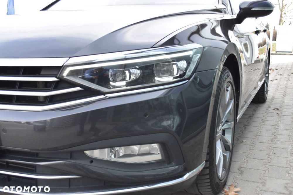 Volkswagen Passat Variant 1.5 TSI EVO Elegance DSG - 39