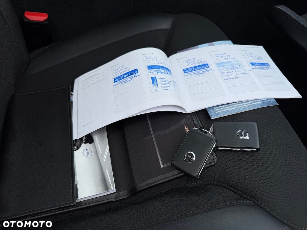 Volvo XC 60 D4 Geartronic Momentum Pro - 35