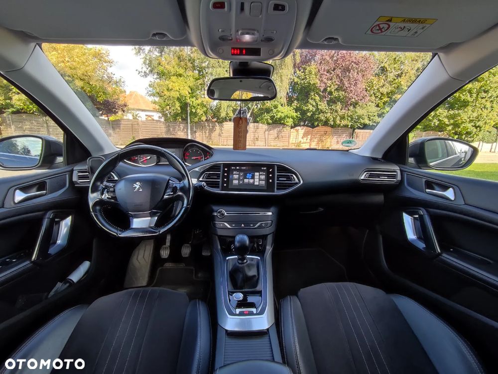 Peugeot 308 2.0 Blue HDi Allure S&S - 12