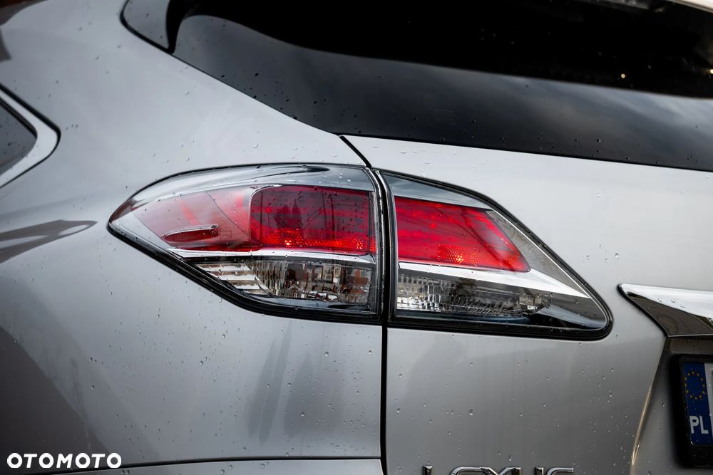 Lexus RX - 10