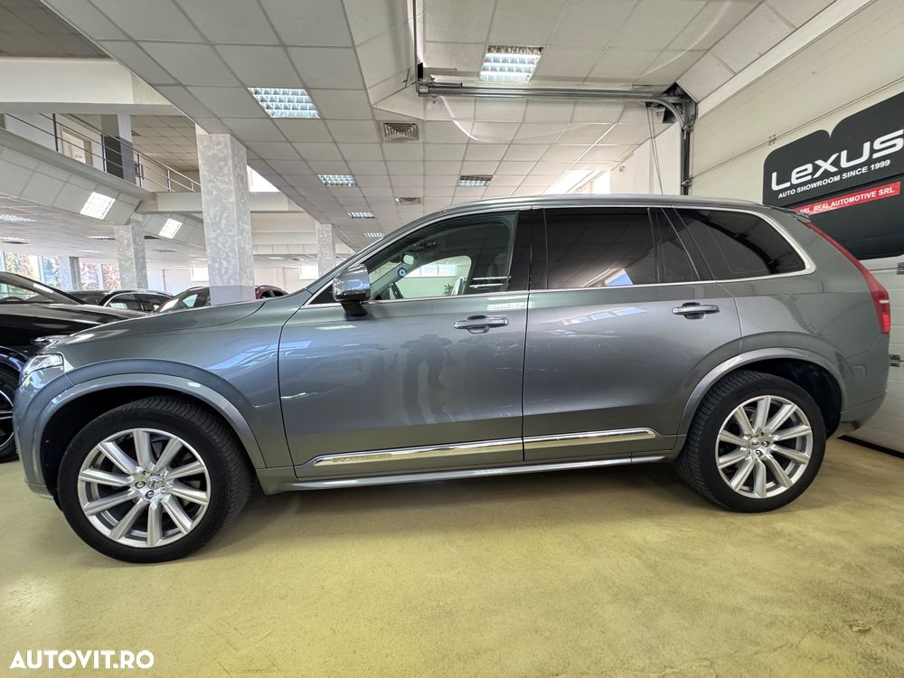 Volvo XC 90 D5 AWD Geartronic Inscription - 12