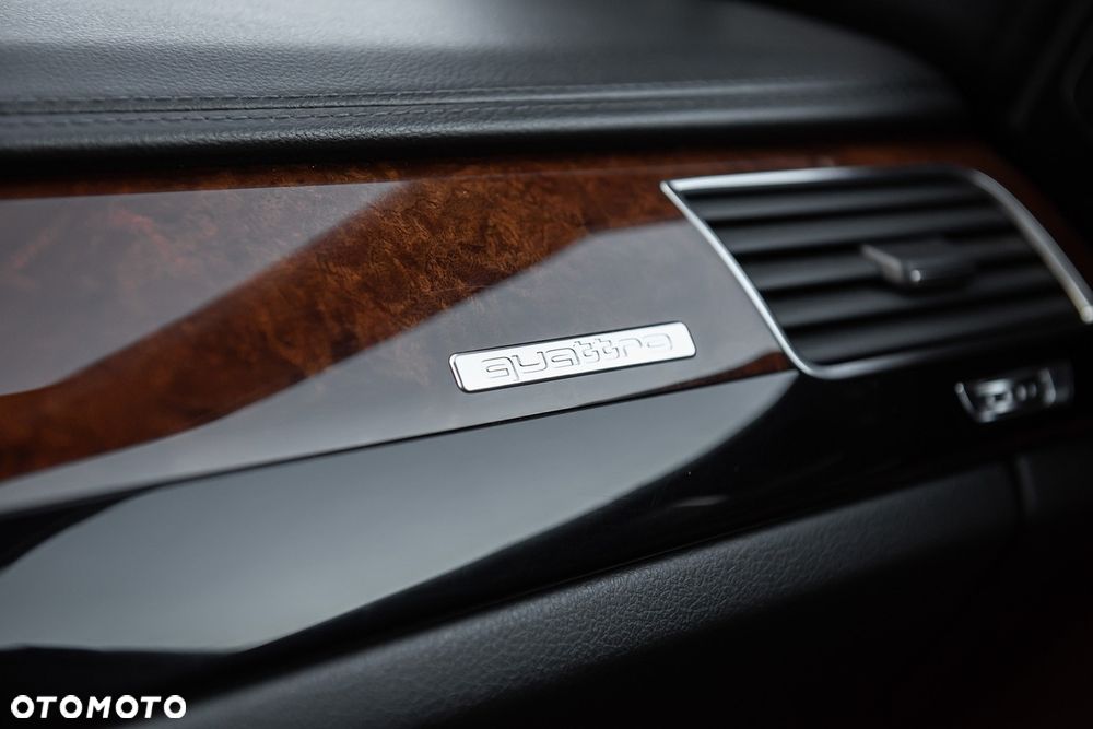 Audi A8 3.0 TDI DPF quattro tiptronic - 33