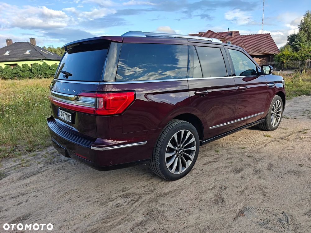Lincoln Navigator - 26