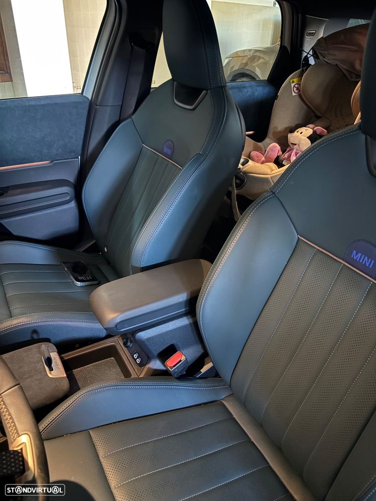 MINI Countryman E Favoured L - 20