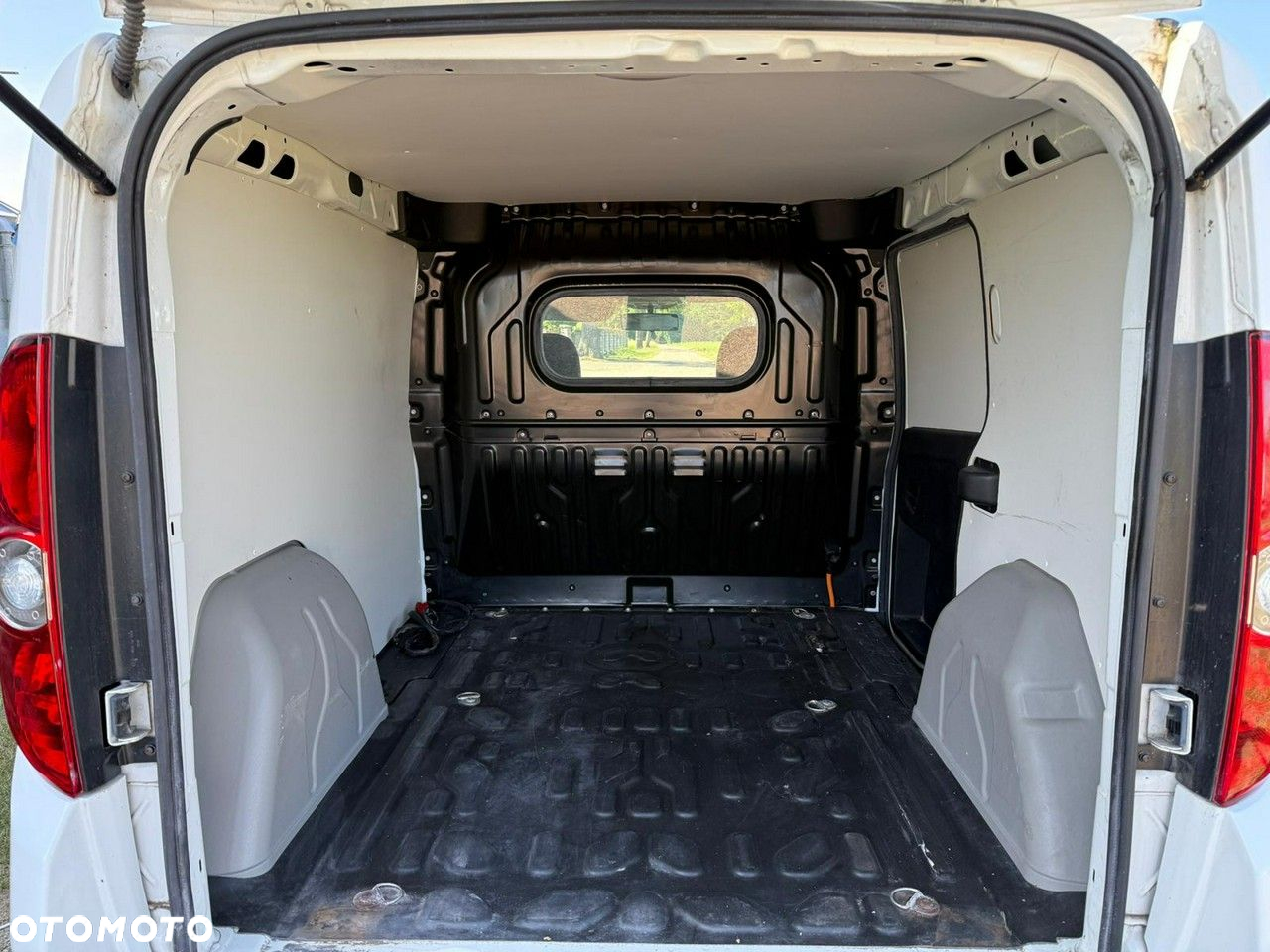 Opel Combo - 34