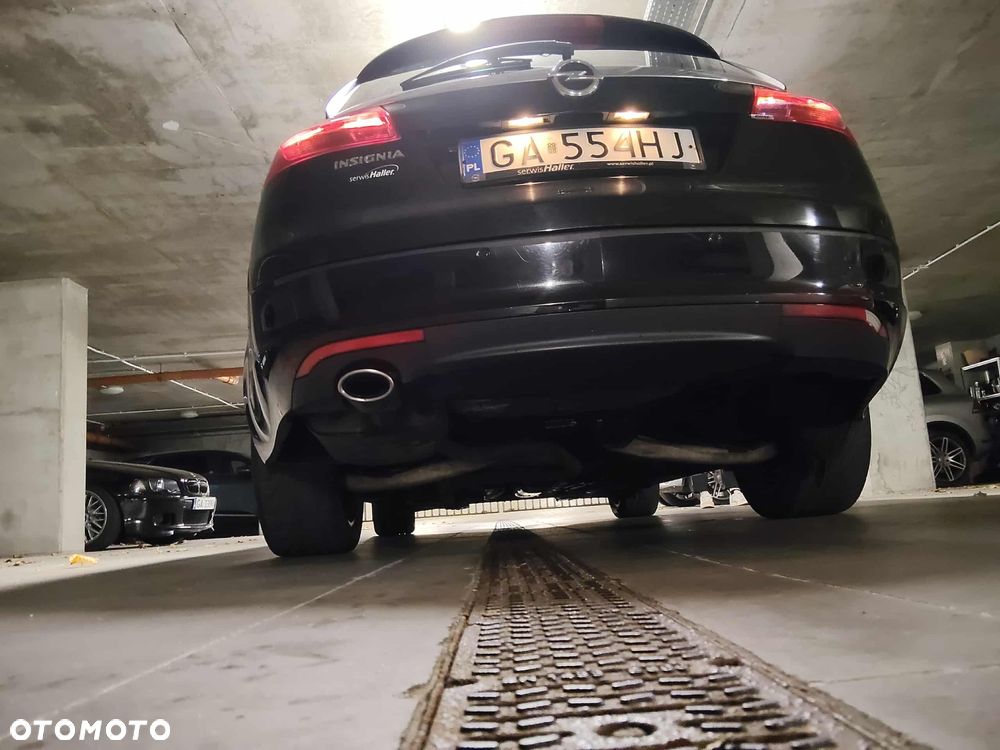 Opel Insignia 1.8 Sport - 11