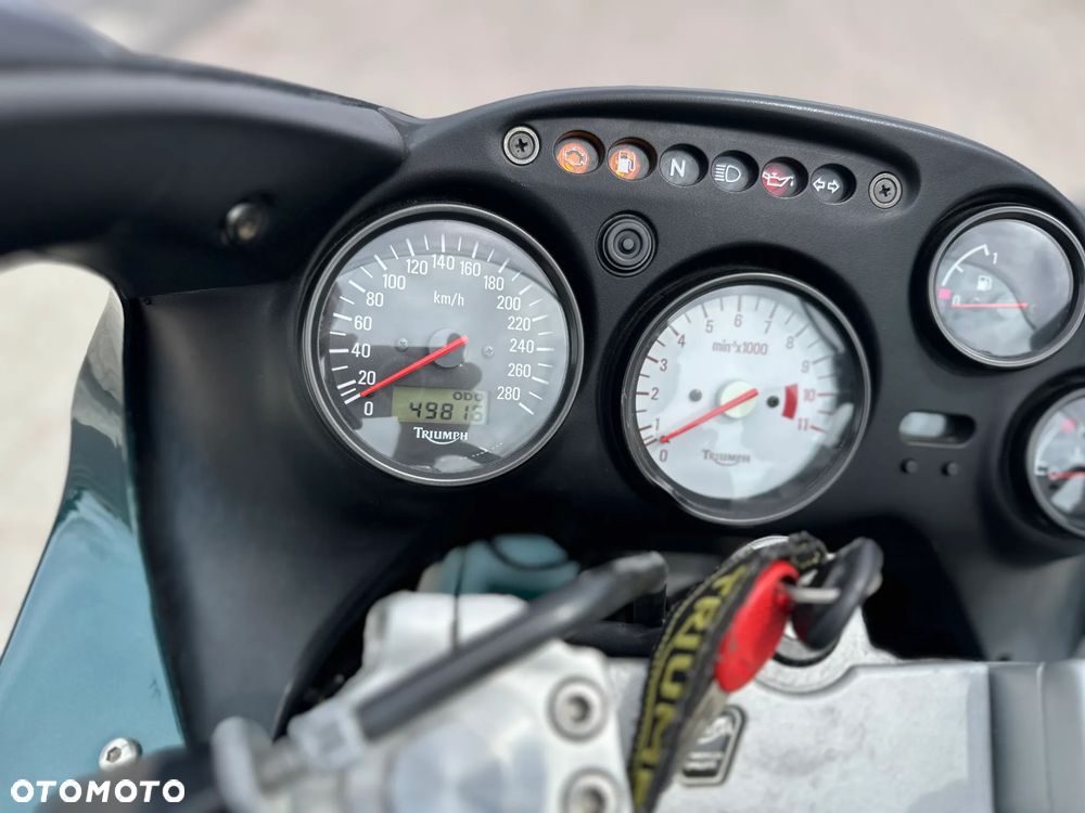 Triumph Sprint - 21