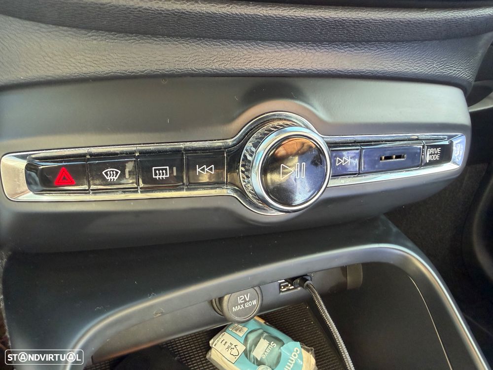 Volvo XC 40 1.5 T5 PHEV Inscription Expression - 28