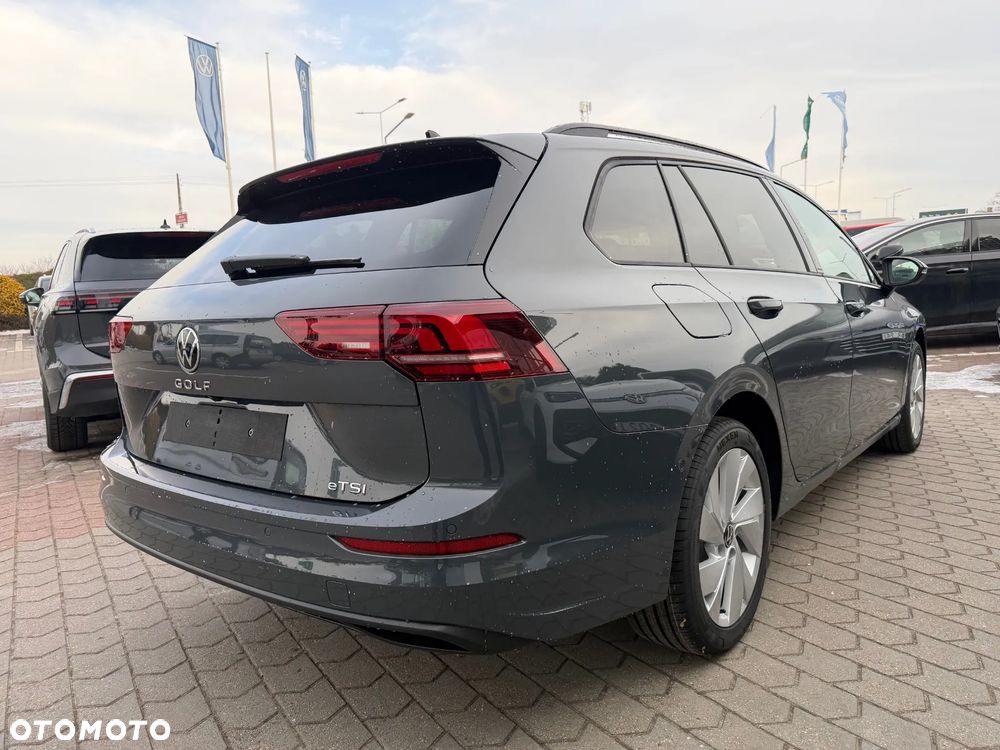 Volkswagen Golf 1.5 TSI Life Plus - 6