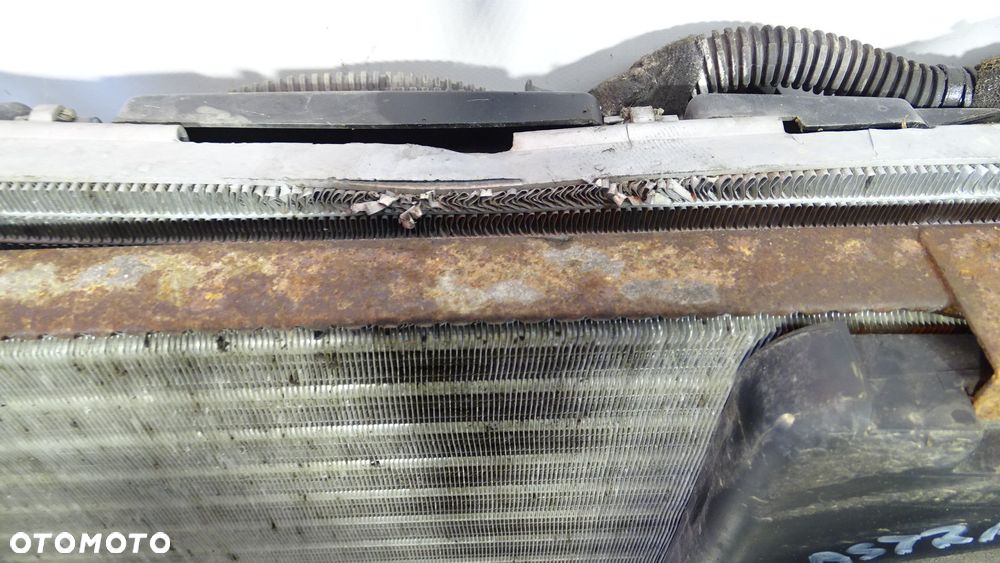 CHŁODNICA WODY KLIMATYZACJI OPEL ASTRA H GTC 2.0T - 4