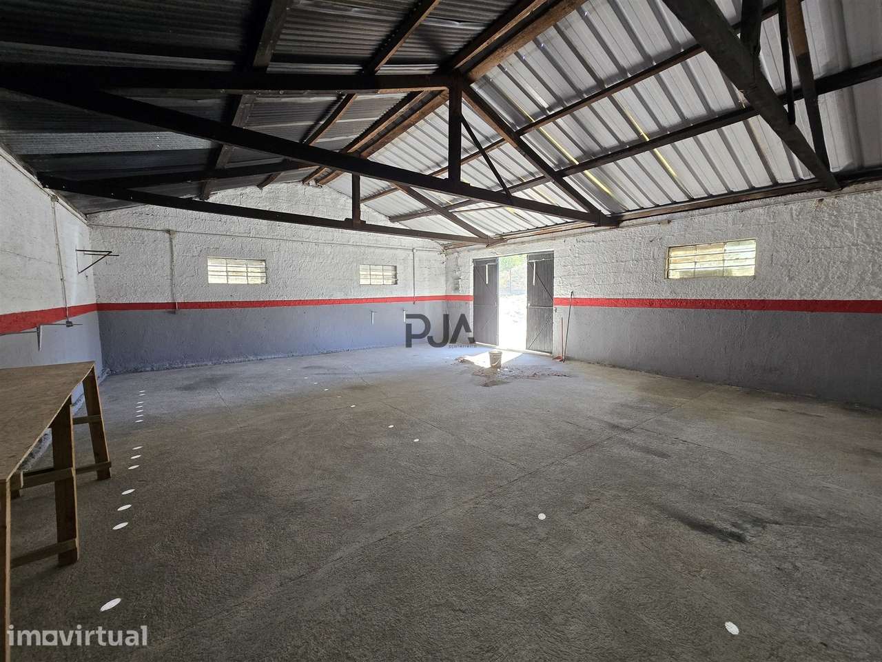 Armazém para arrendar em S. João de Lourosa, Viseu - Grande imagem: 3/11