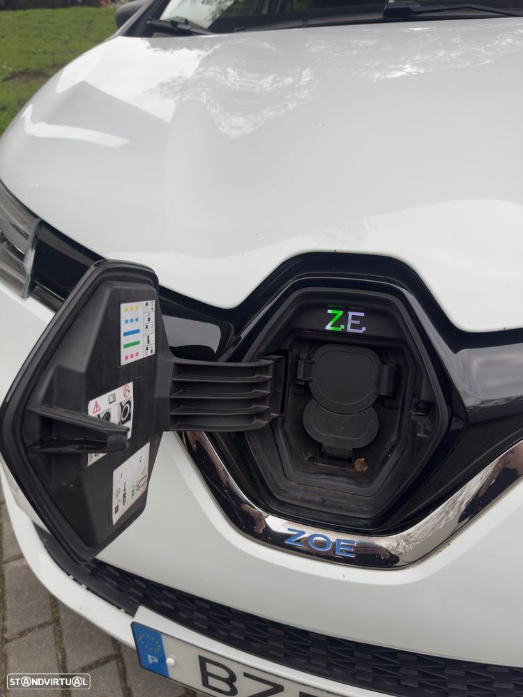 Renault Zoe - 25