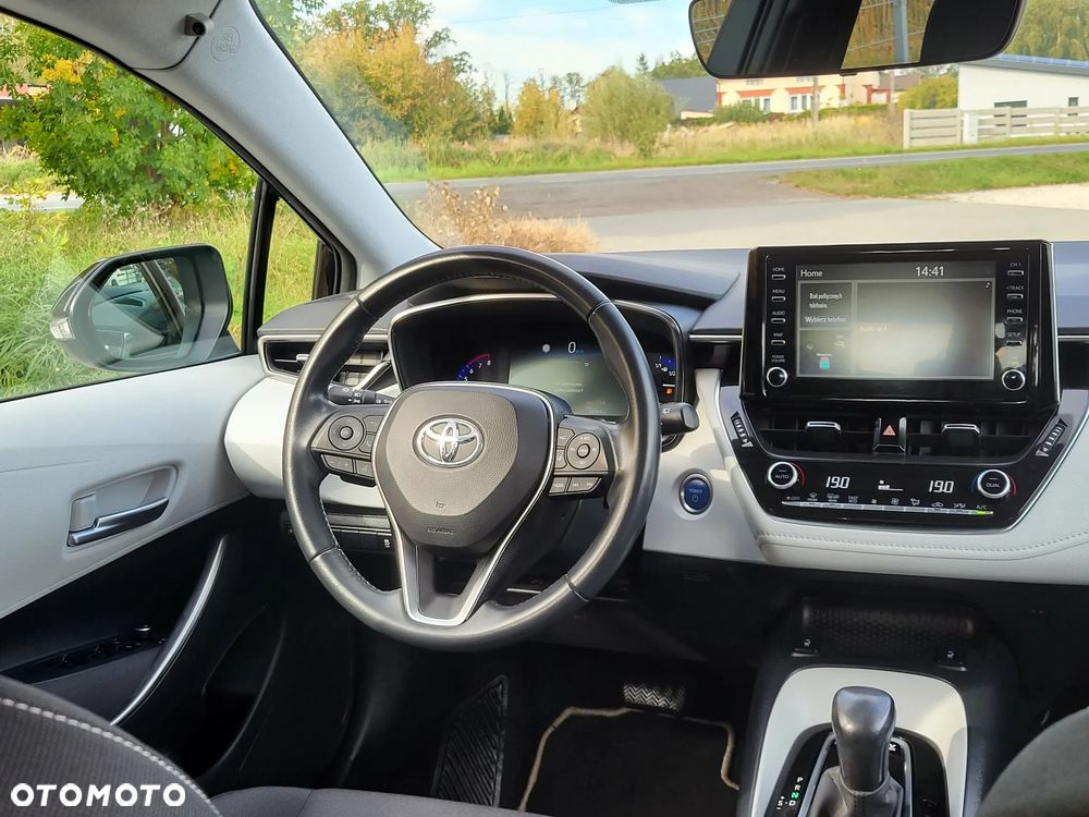 Toyota Corolla - 8