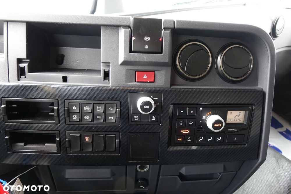 Renault GAMA T480 DTI 13 / EURO 6 / STANDARD / AUTOMAT/ EURO 6 / KLIMATYZACJA POSTOJOWA / 13L / 2 ZBIORNIKI - 24