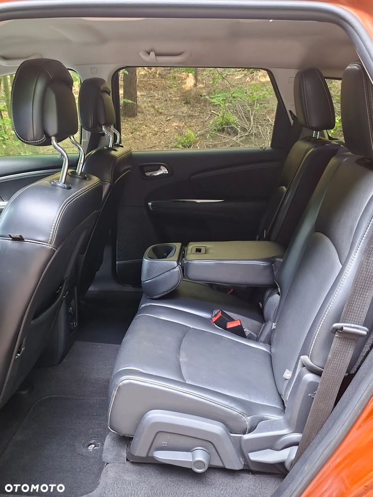 Dodge Journey - 12